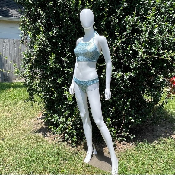 💋NWT CLUB Exx Dolls Kill Hypnotic Hype Blue Foiled Ruched Shorts and Top 2 Pc - Picture 4 of 14